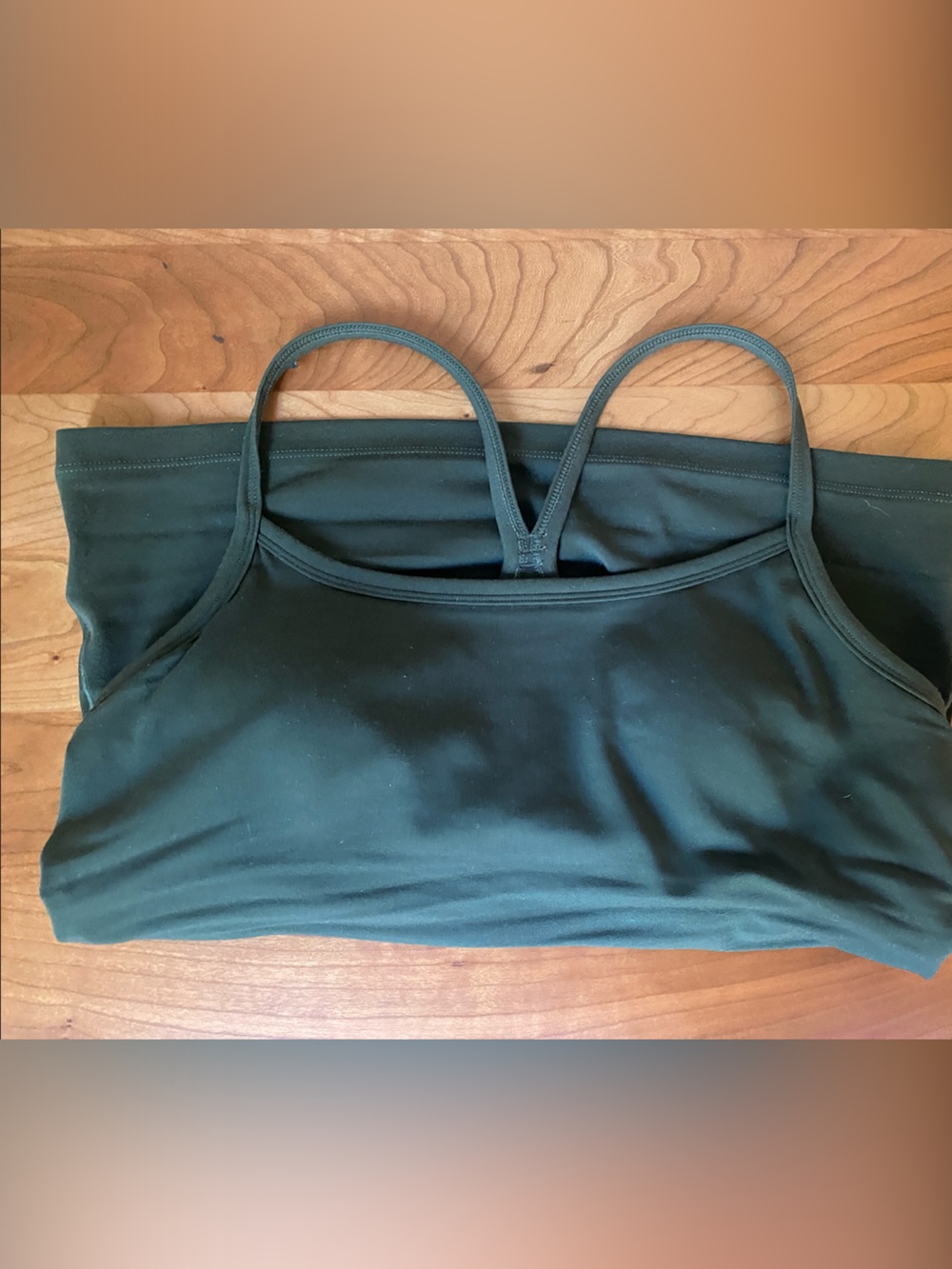 Aerie tank with built in bra dark green size medium pads included